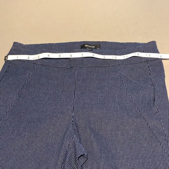 RW&Co Women’s Capri Pant - Picture 9 of 12
